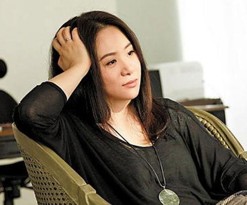 孙莉资料个人资料,影视界才女，家庭与事业双丰收的典范